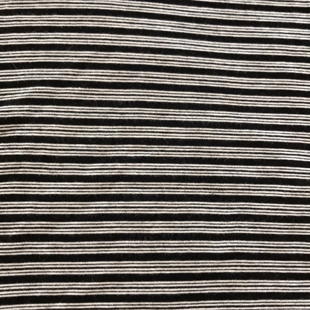 H&M Basic Stripped Cropped Tee - Picture 2 of 5